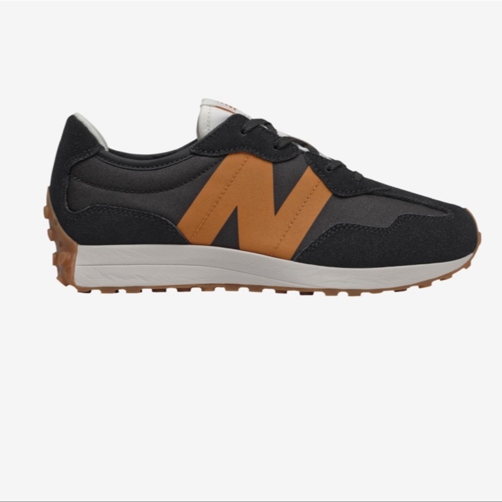 New Balance 327